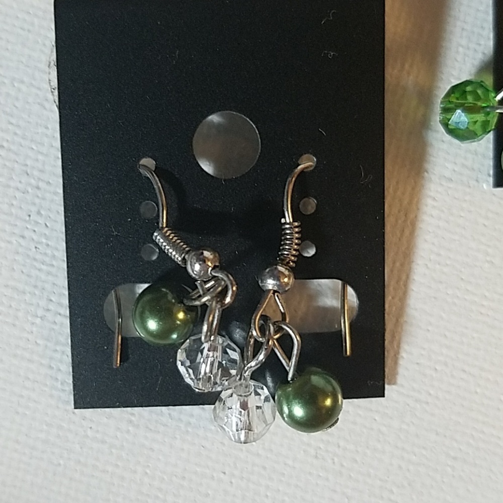 Silver Tone & Bead Earrings Set of 5 Pairs - Picture 7 of 7
